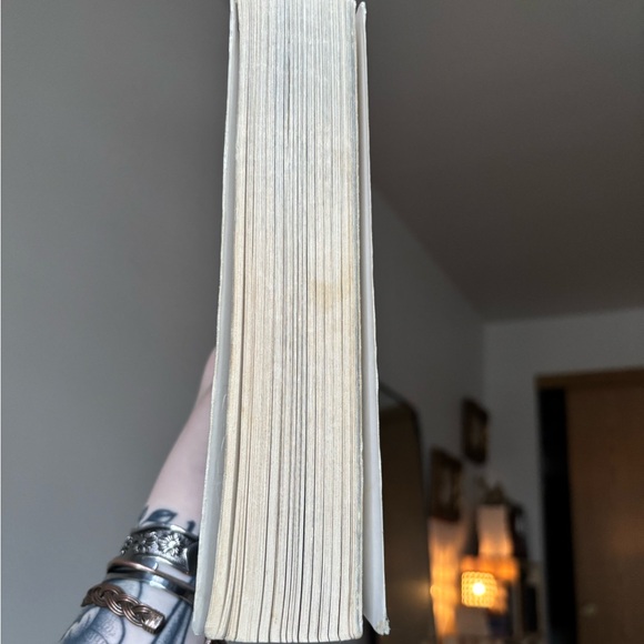 Throne of Glass 1st Edition Original Cover Art - Picture 3 of 10